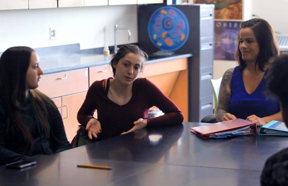 Waterloo High students win STEM award for landfill research