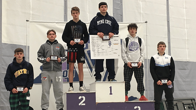 Mynderse senior grappler Trent Youngs qualifies for States Mynderse senior grappler Trent Youngs qualifies for States