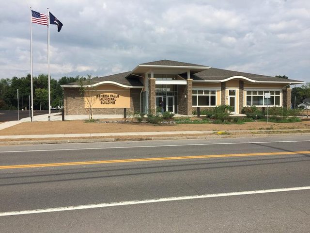 Longtime Seneca Falls justice will leave the bench later this month