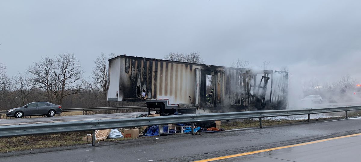 Tractortrailer destroyed by fire on Thruway (video)