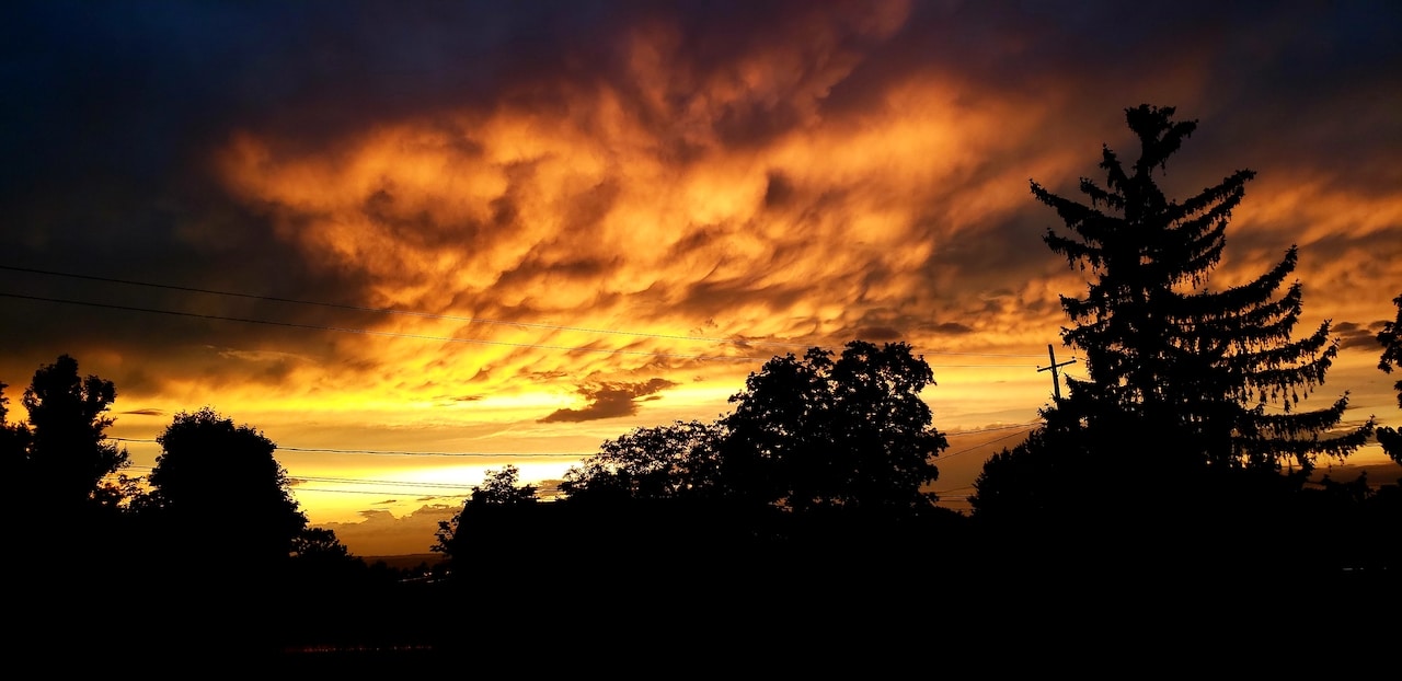Fire in the sky (photo)