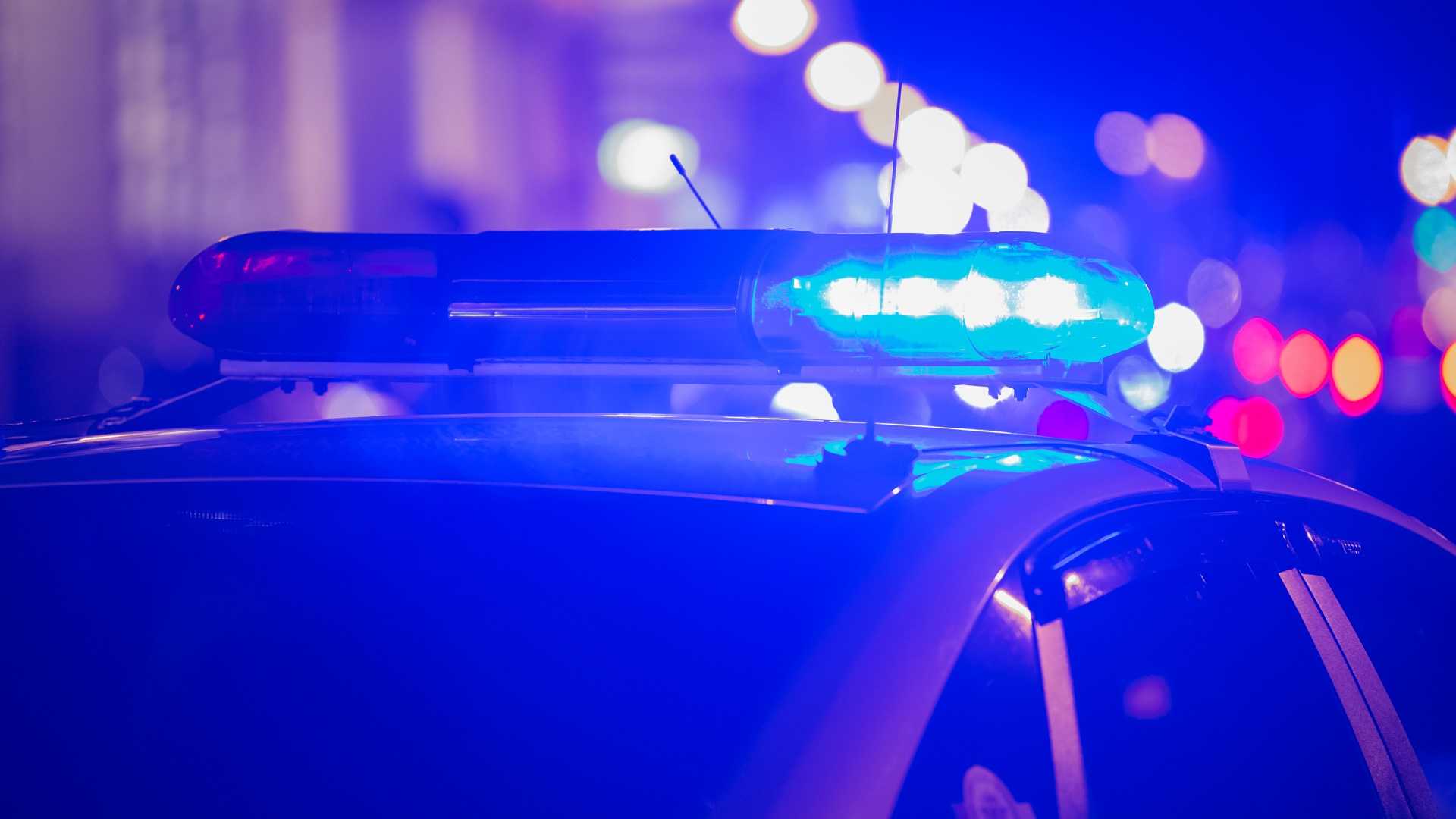 Seneca Falls man runs out of gas, charged with DWI as he walks to gas station Seneca Falls man runs out of gas, charged with DWI as he walks to gas station