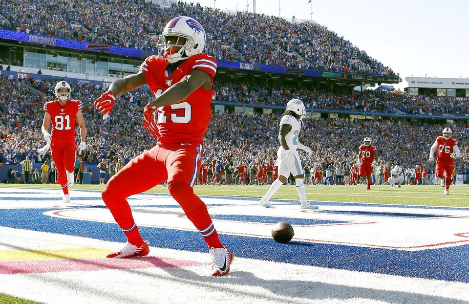 Bills improve to 5-1 with win over Dolphins (full coverage)