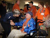 Honoring service (photo)