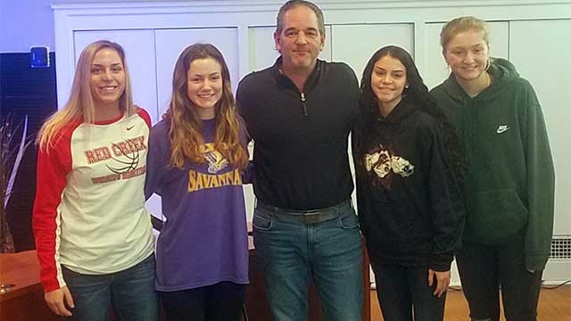 UPSTATE HOOPS: Izzy Wilbur, Taylor Sharp, Caiden Crego & Zoe Zutes in-studio (podcast) UPSTATE HOOPS: Izzy Wilbur, Taylor Sharp, Caiden Crego & Zoe Zutes in-studio (podcast)