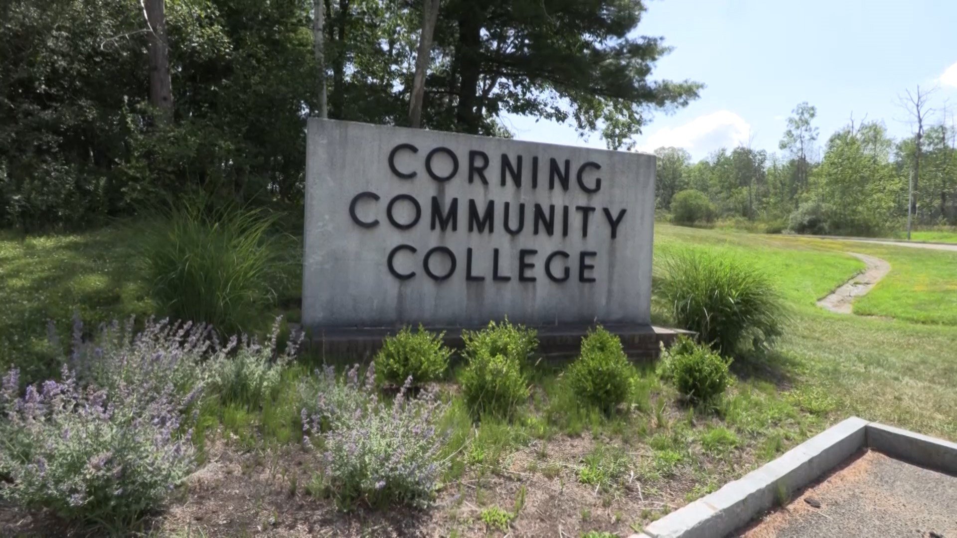 Corning Community College offers free degrees to adults Corning Community College offers free degrees to adults