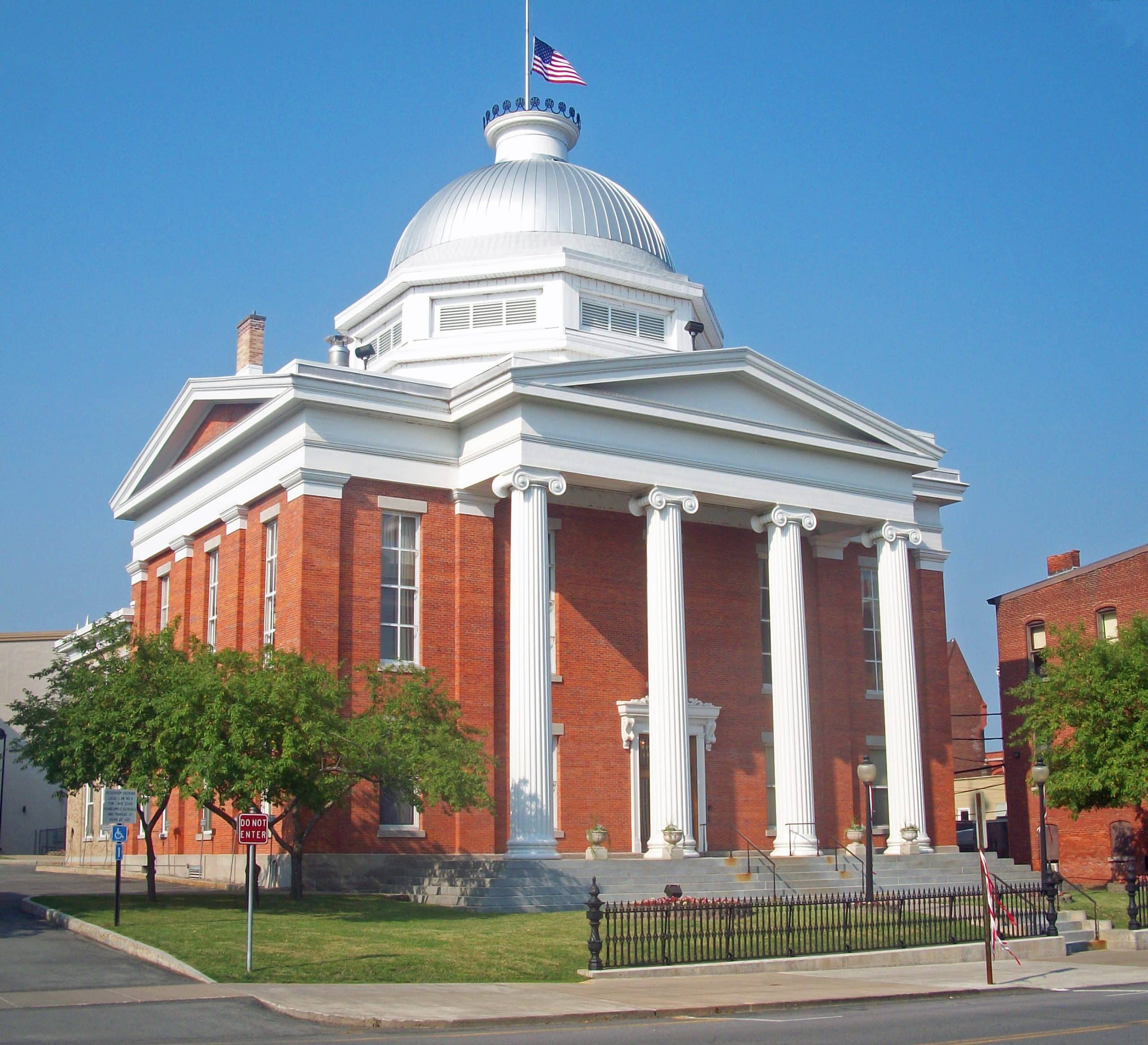 Wayne County manages to close multi-million dollar budget gap by leaving 60 positions vacant