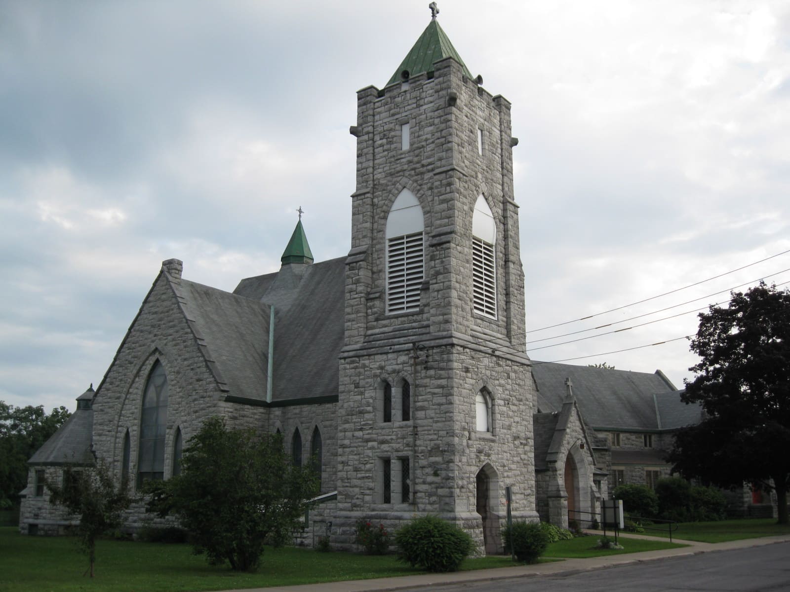 Seneca Falls churches will ring bells 400 times to remember 400,000 dead from COVID-19