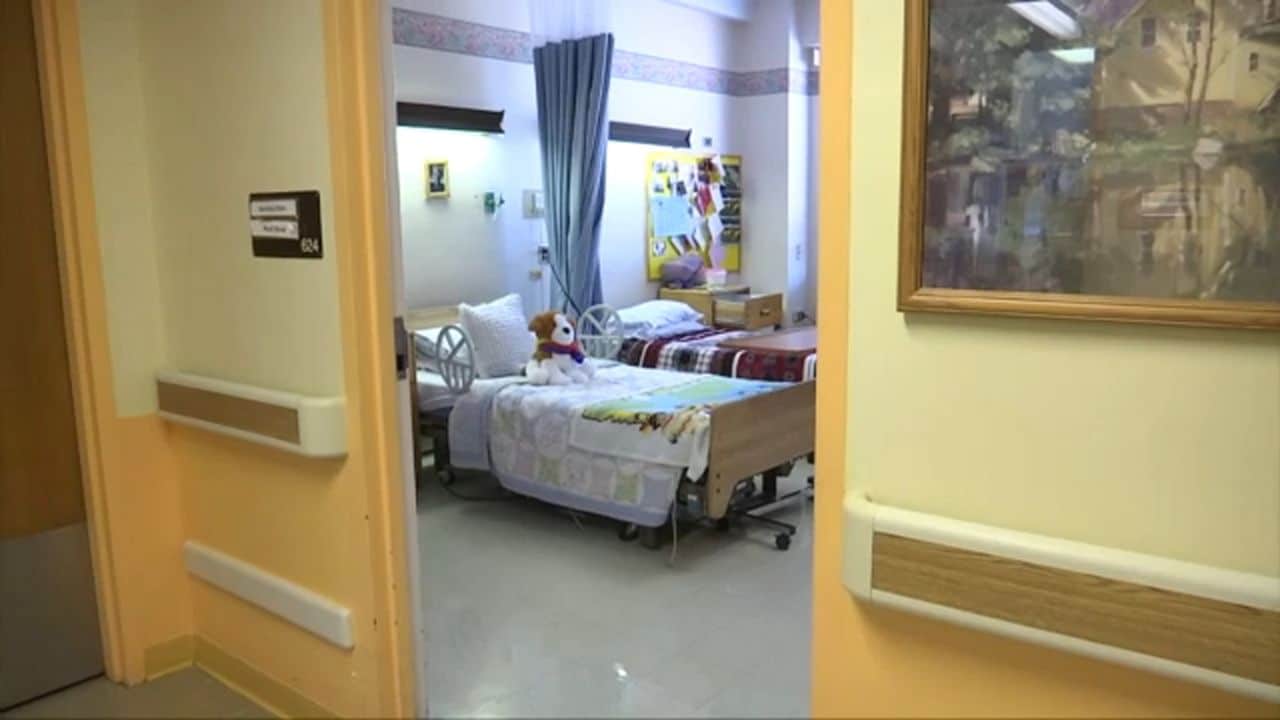 Nursing homes will be fined 2,000 per day or be forced to downsize if
