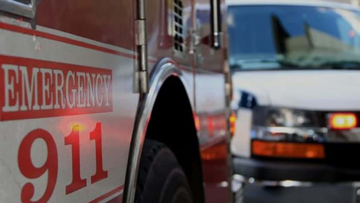Gillibrand, Hawley introduce bipartisan bill to create mental health hotline for first responders