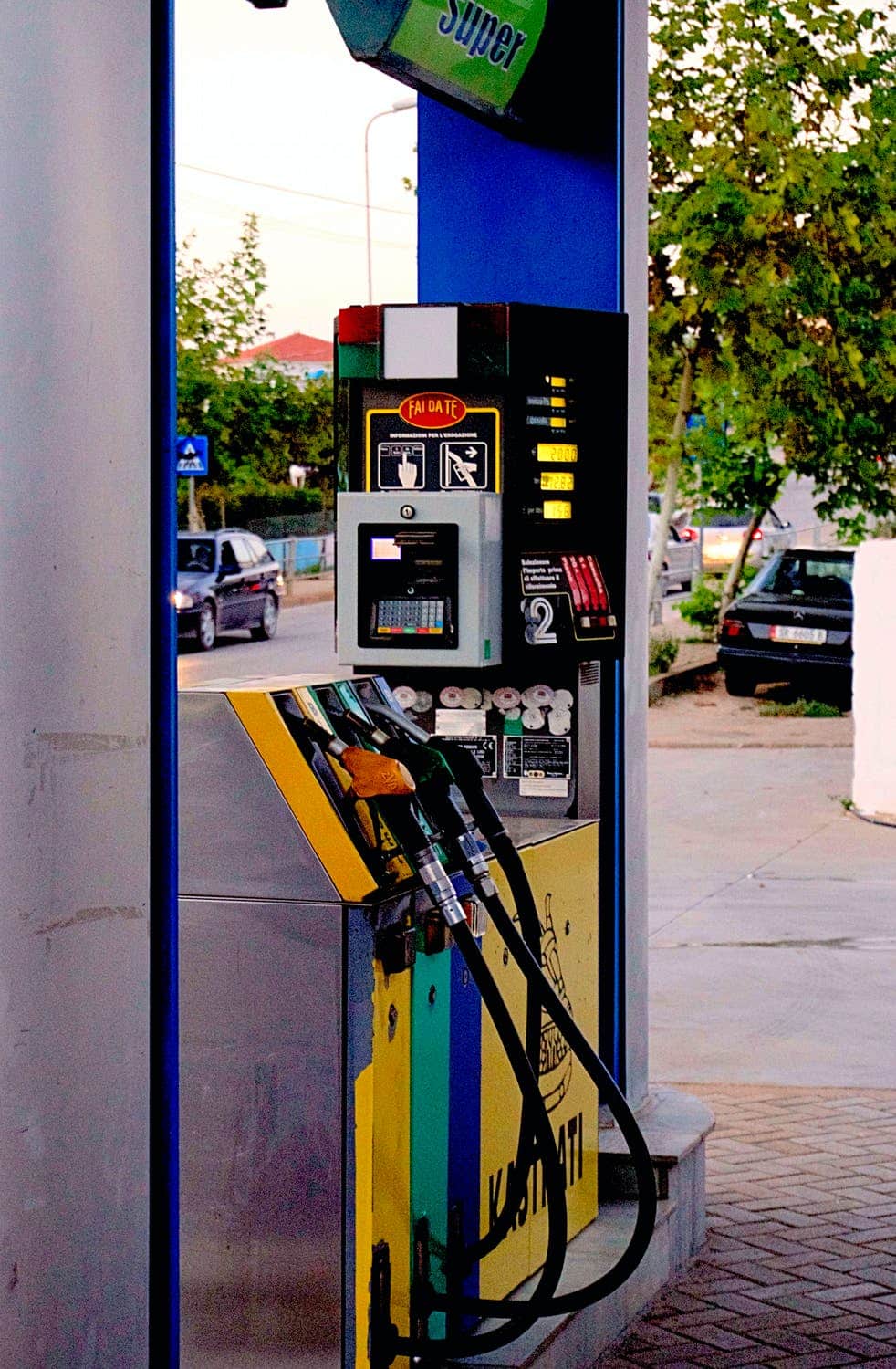 Gas prices spike nationwide, topping .26 as summer blend switch fuels cost hike