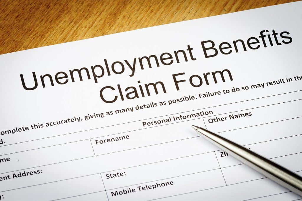 Unemployment claims fall again, 498K filed for benefits last week