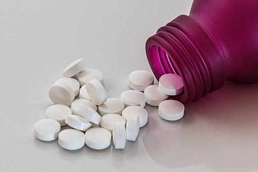 COVID-19 pill could cure pandemic and give people normal lives again according to experts