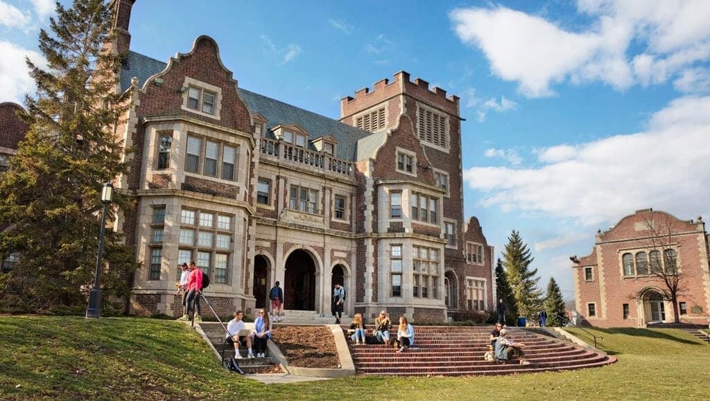 B.B. Barile will takeover for Robb Flowers’ position at Hobart and William Smith Colleges B.B. Barile will takeover for Robb Flowers’ position at Hobart and William Smith Colleges