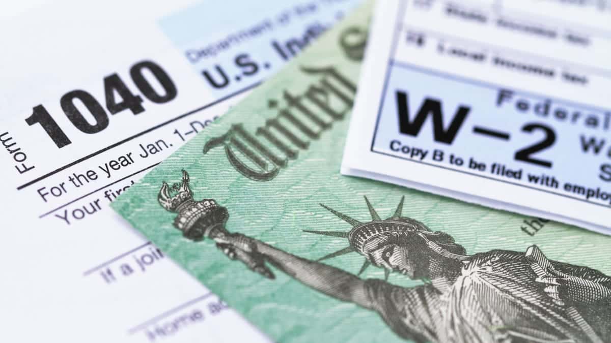 IRS faces historic backlog of personal income tax returns, as 300K business tax returns remain IRS faces historic backlog of personal income tax returns, as 300K business tax returns remain