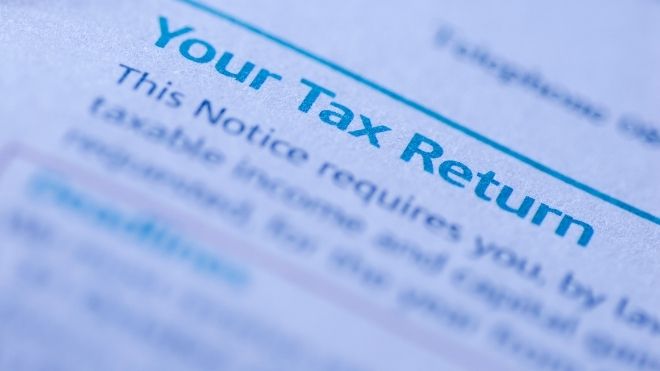 IRS tax return parents can claim the child tax credit with