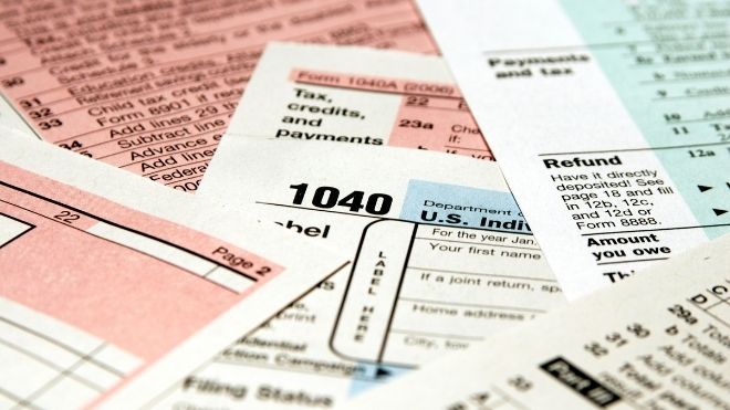 tax return form to claim credits like the earned income tax credit from the irs