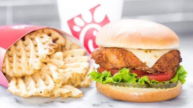 Chick-fil-A: Are the sandwiches shrinking? Chick-fil-A: Are the sandwiches shrinking?