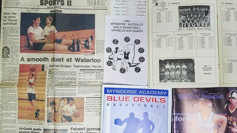 GIRLS BASKETBALL CLASS B STATE FINALS ON FL1 RADIO: Waterloo takes on Schalmont for first title in program history (webcast) GIRLS BASKETBALL CLASS B STATE FINALS ON FL1 RADIO: Waterloo takes on Schalmont for first title in program history (webcast)