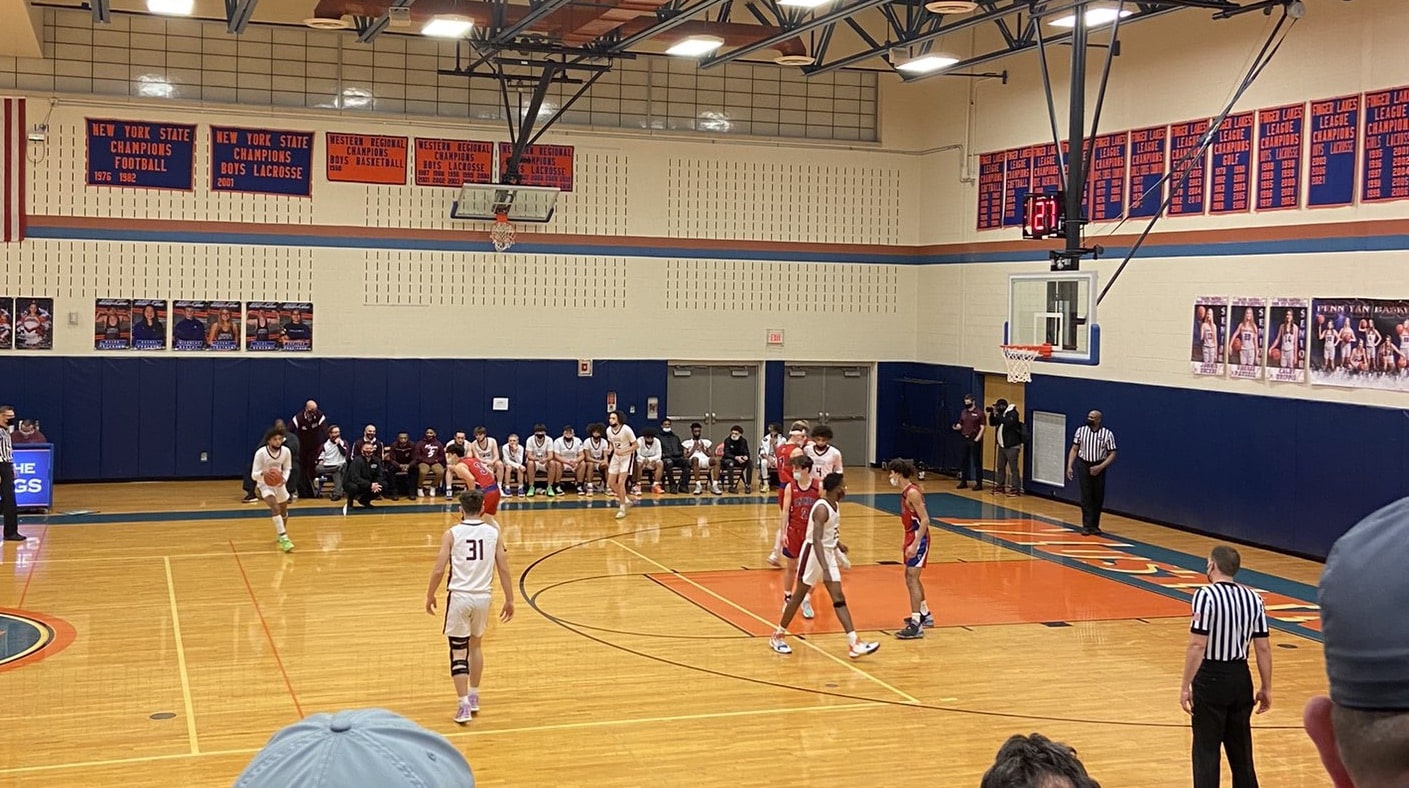 SECTIONAL MONDAY: Callie Walker’s buzzer-beater sends Midlakes to sectional finals; Lyons boys cruise to victory SECTIONAL MONDAY: Callie Walker’s buzzer-beater sends Midlakes to sectional finals; Lyons boys cruise to victory
