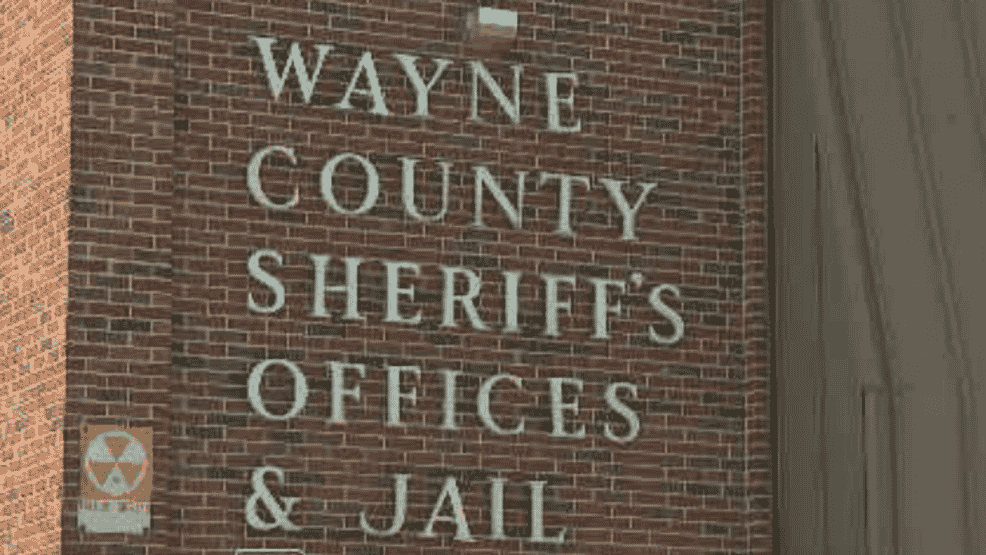 SheriCorrections officer accused of smuggling drugs into Wayne County Jail