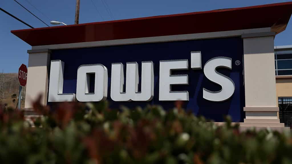 Burdett man charged with grand larceny following Hopewell Lowe’s theft