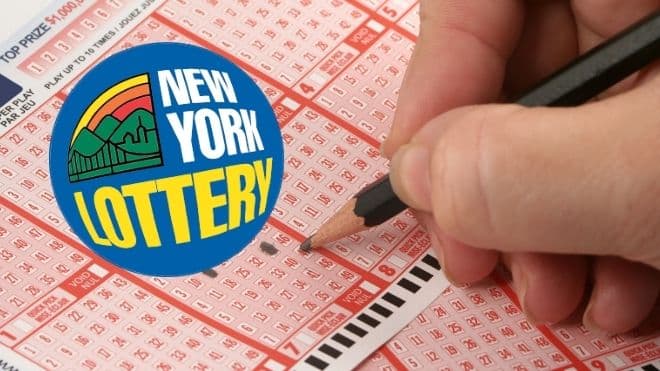 Mega Millions jackpot passes $1 billion after no one draws winning numbers : NPR