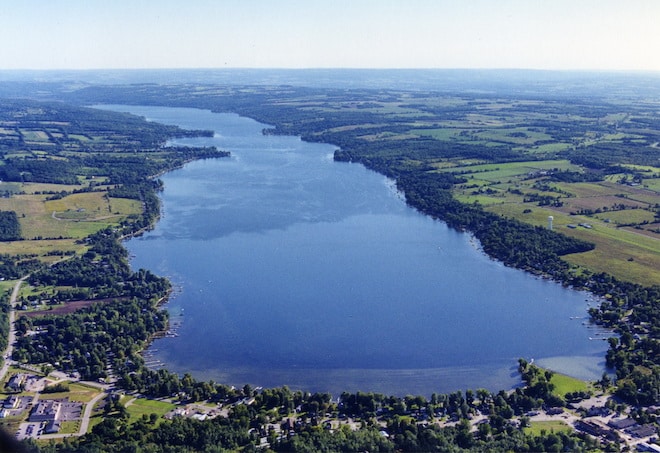 Algae bloom spotted on Conesus Lake: Health officials urge caution