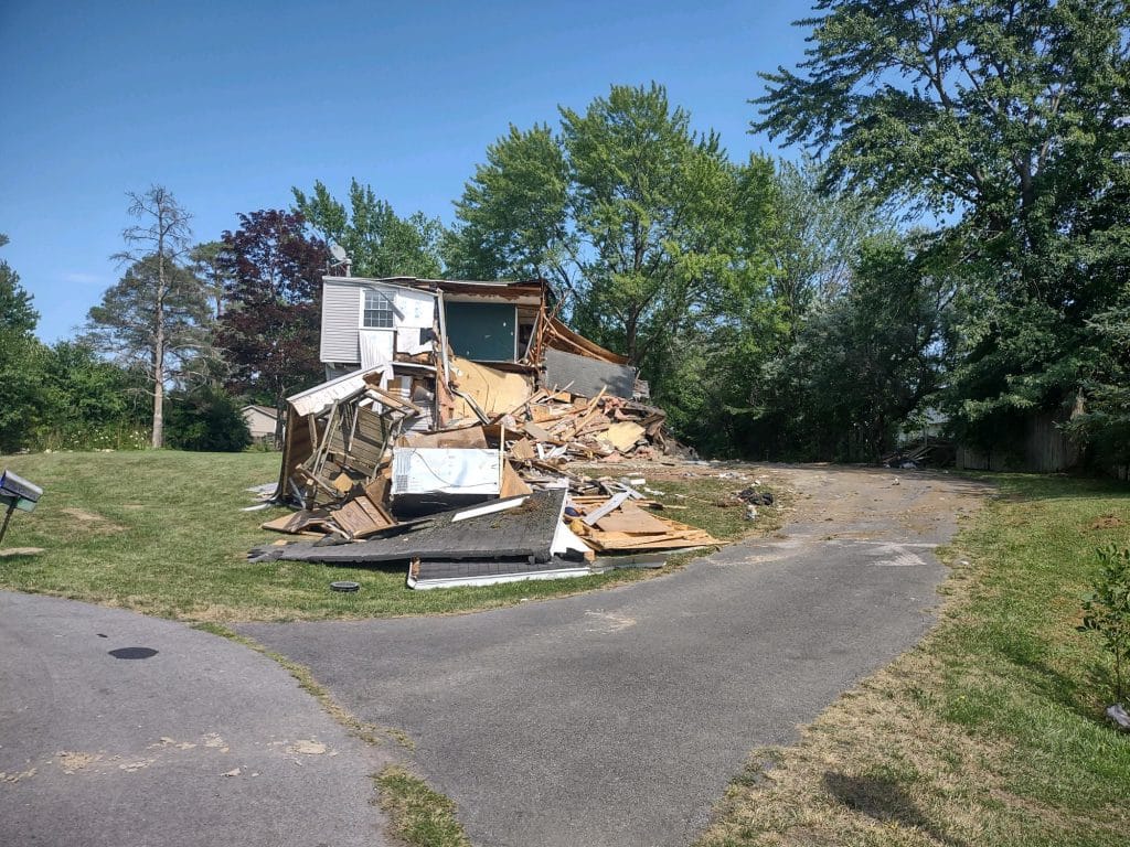 Cayuga Nation demolishes three  structures, claims they were hotbeds of 'illegal activity'