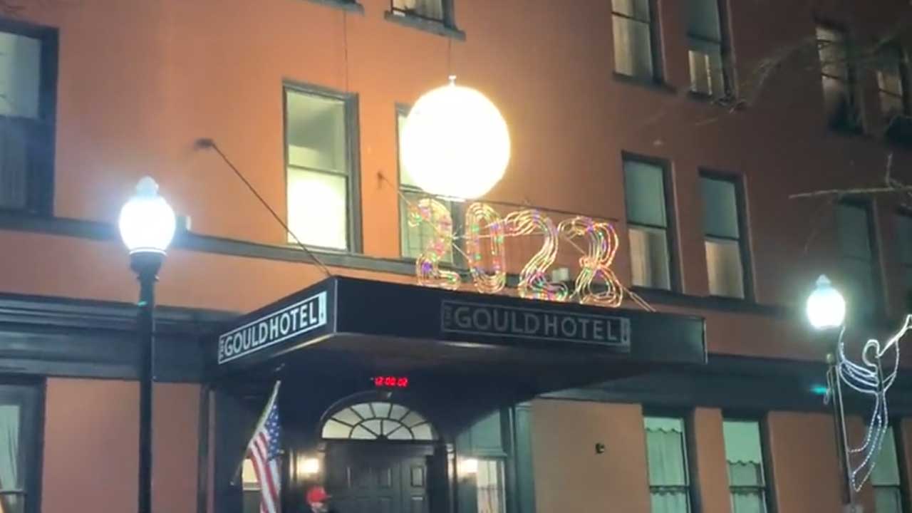 Seneca Falls rings in 2023 as ball drops at midnight