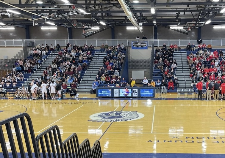 BOYS BASKETBALL Lyons season ends with loss to Randolph in Far West