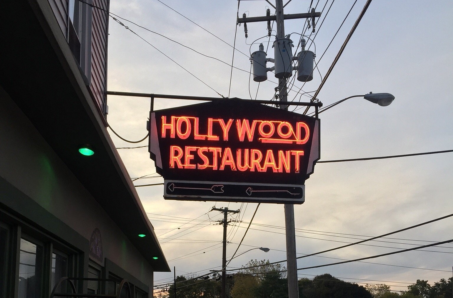 Hollywood restaurant in Auburn shutting down after 91 years in business