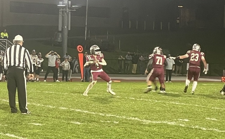HS SPORTS REPORT: Byron Catalano scores three touchdowns for Mynderse; Bloomfield volleyball improves to 15-0 HS SPORTS REPORT: Byron Catalano scores three touchdowns for Mynderse; Bloomfield volleyball improves to 15-0