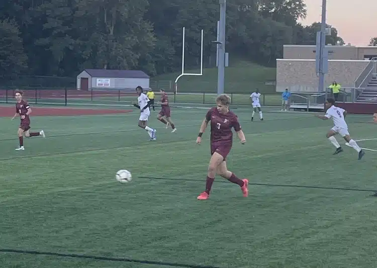 HS SPORTS REPORT: East Rochester boys soccer claims 12th straight win; Lyons volleyball earns 3-set sweep over Gananda HS SPORTS REPORT: East Rochester boys soccer claims 12th straight win; Lyons volleyball earns 3-set sweep over Gananda