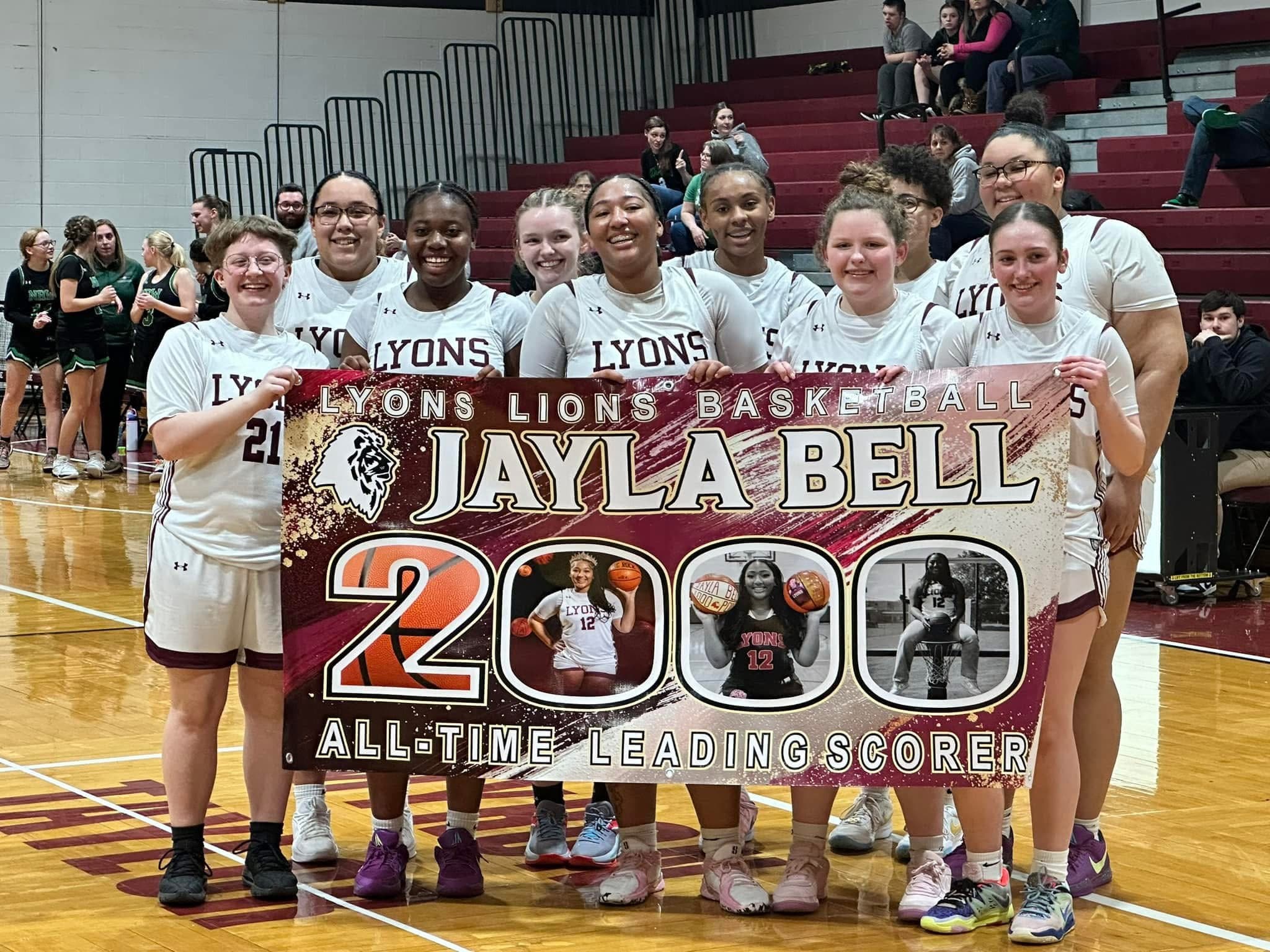 Lyons’ Jayla Bell reaches 2,000 career points, cements legacy Lyons’ Jayla Bell reaches 2,000 career points, cements legacy