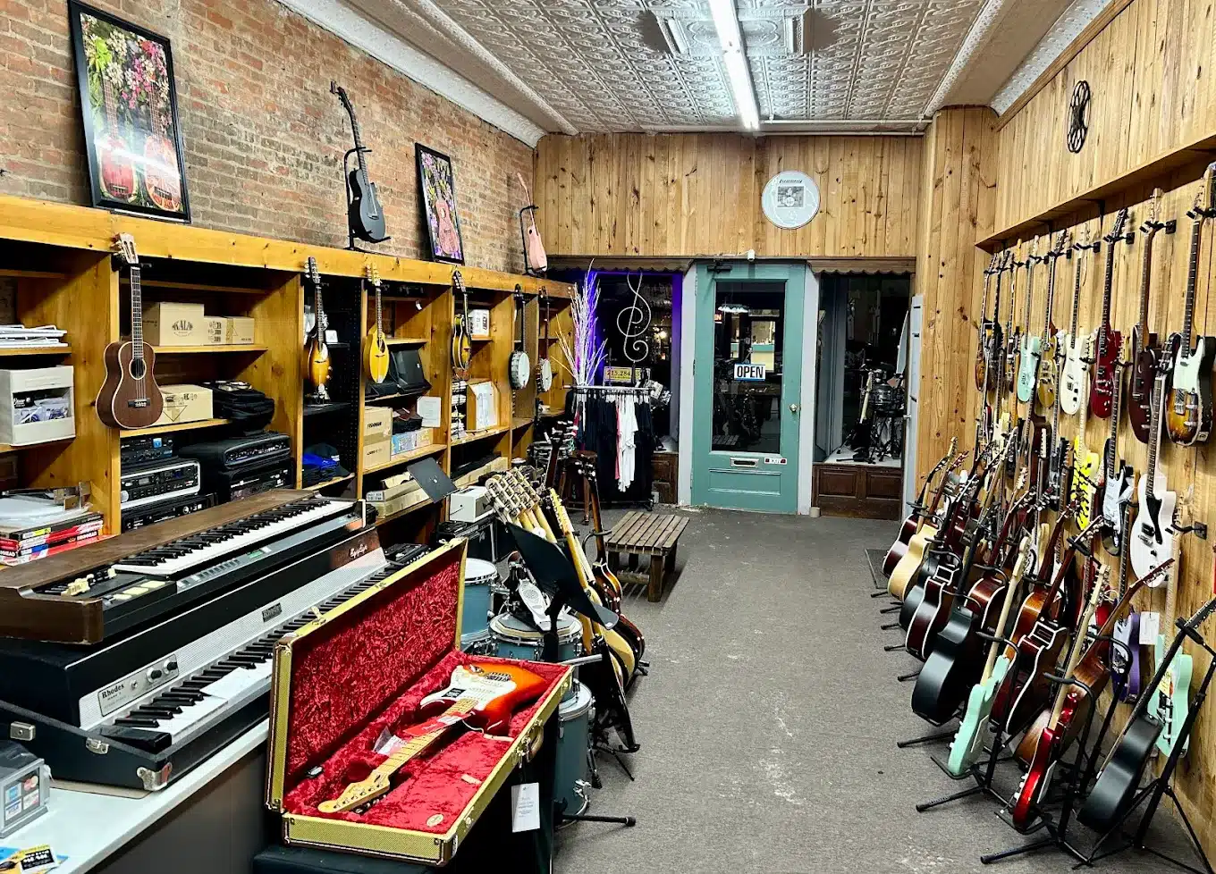 Dave Boyd Music celebrates grand reopening in Penn Yan Dave Boyd Music celebrates grand reopening in Penn Yan