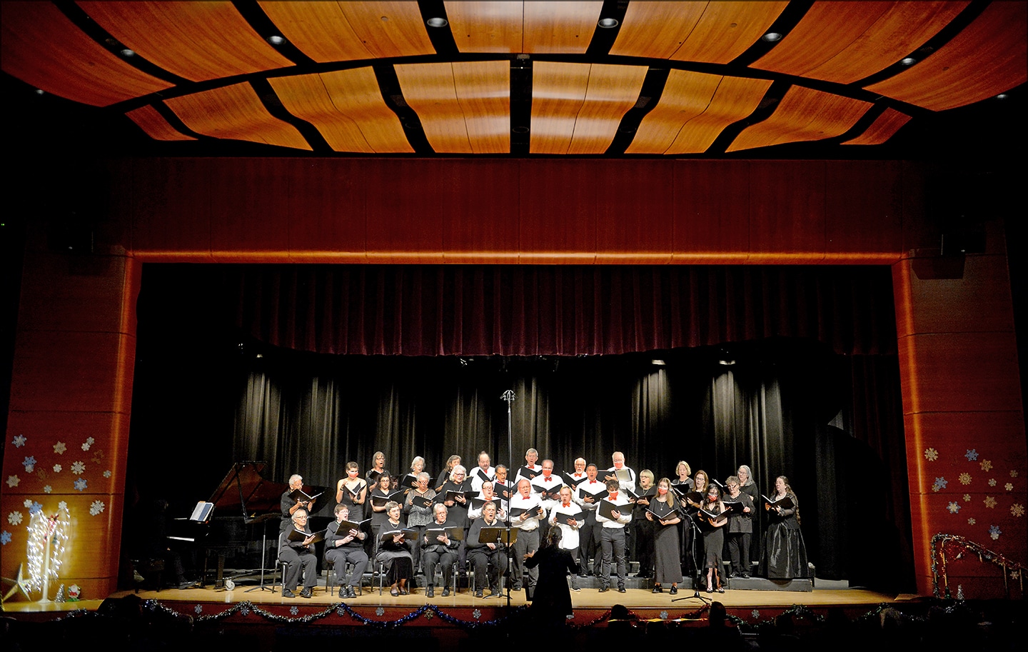 Finger Lakes Chorale to perform free concerts in May