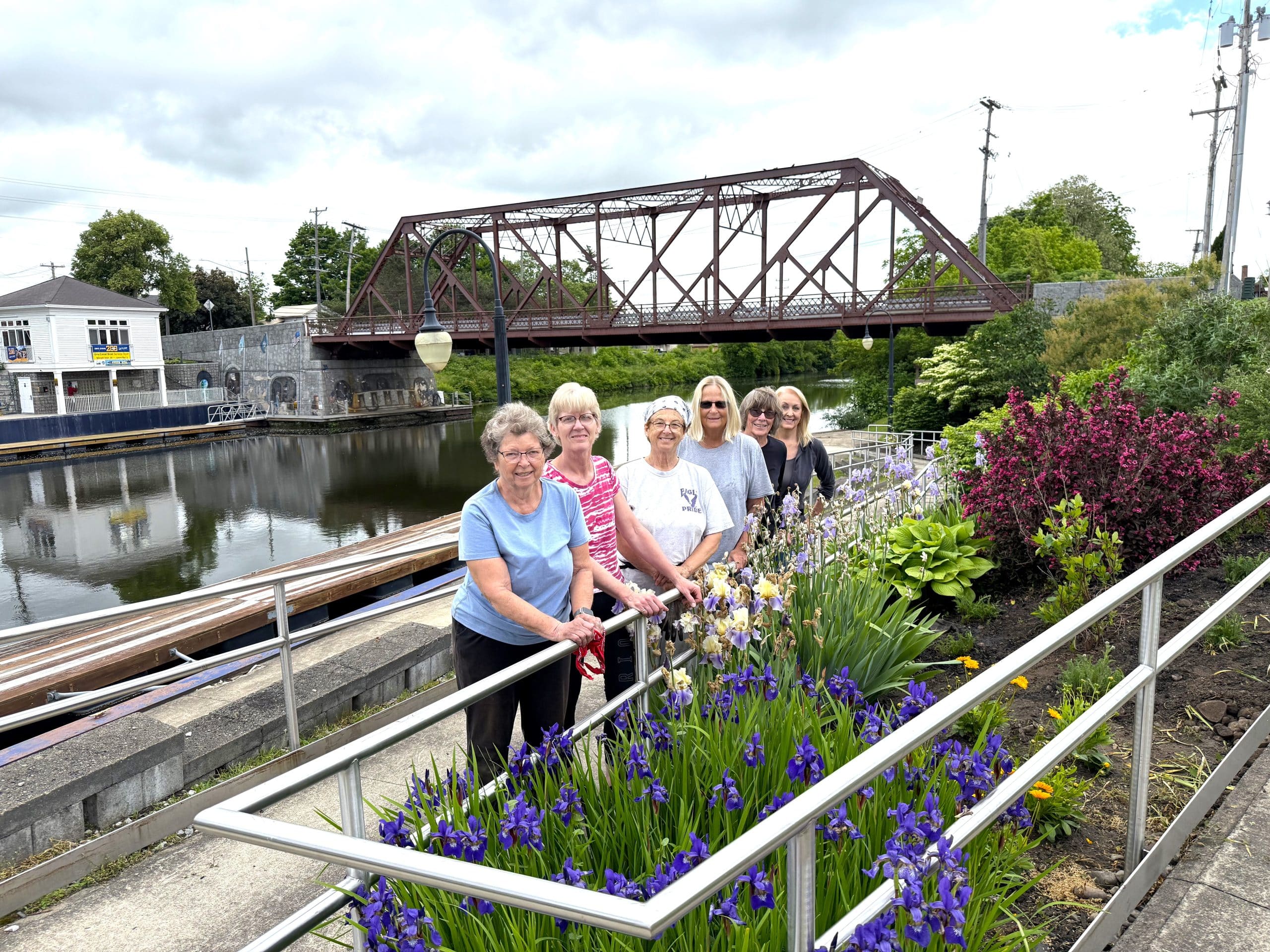 Newark Garden Club begins canalside garden renovation