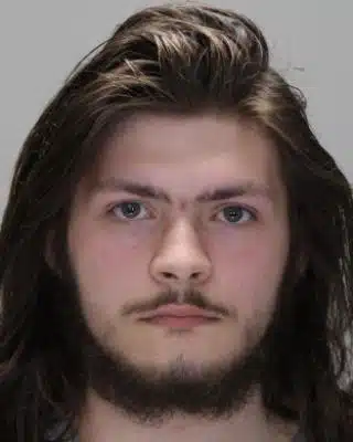 Teen charged with sexual abuse at Manchester Inn Teen charged with sexual abuse at Manchester Inn