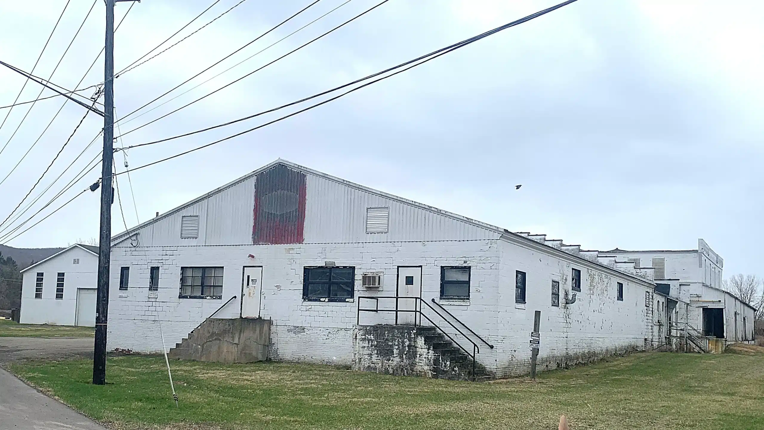 Big Flats group demands cleanup of former Agway site