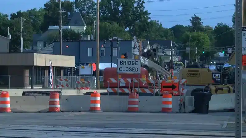 Man dies after being struck by train in Fairport