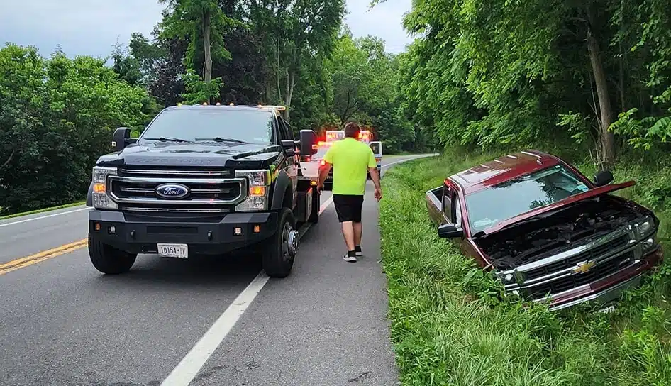 One injured after car crashes off Route 89 in Seneca Falls One injured after car crashes off Route 89 in Seneca Falls