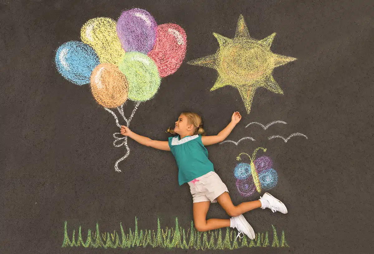 Sidewalk chalk contest invites teens and adults to compete Sidewalk chalk contest invites teens and adults to compete