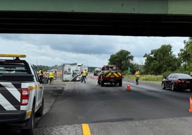 Over-height tractor-trailer strikes Thruway overpass in Seneca County