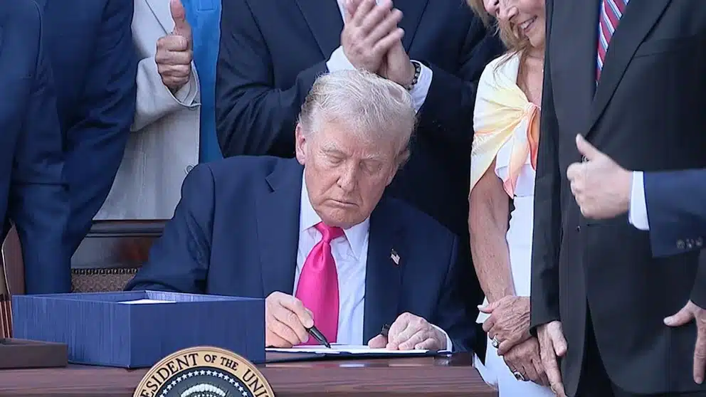 Trump’s “Big Beautiful Bill” cuts Medicaid, risks coverage for millions Trump’s “Big Beautiful Bill” cuts Medicaid, risks coverage for millions