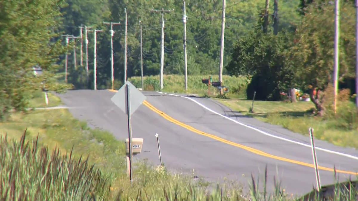 Motorcyclist seriously injured in Gorham crash