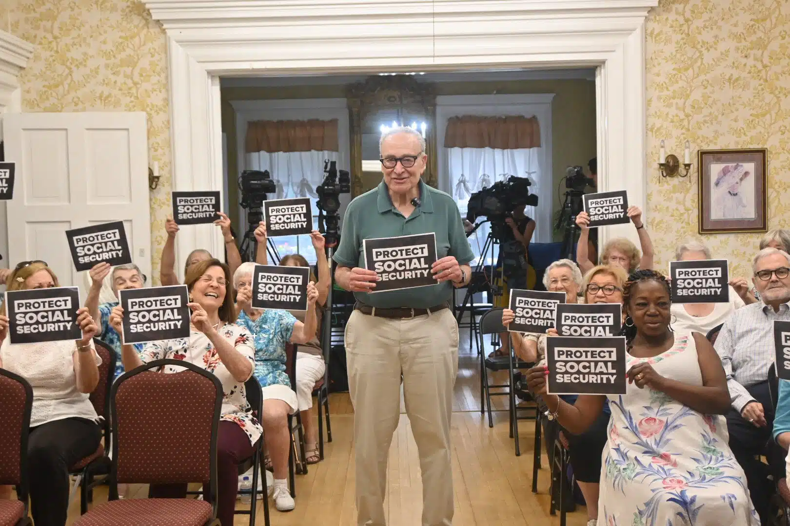 SOCIAL SECURITY CUTS: The plan to fix SSA, protect seniors SOCIAL SECURITY CUTS: The plan to fix SSA, protect seniors