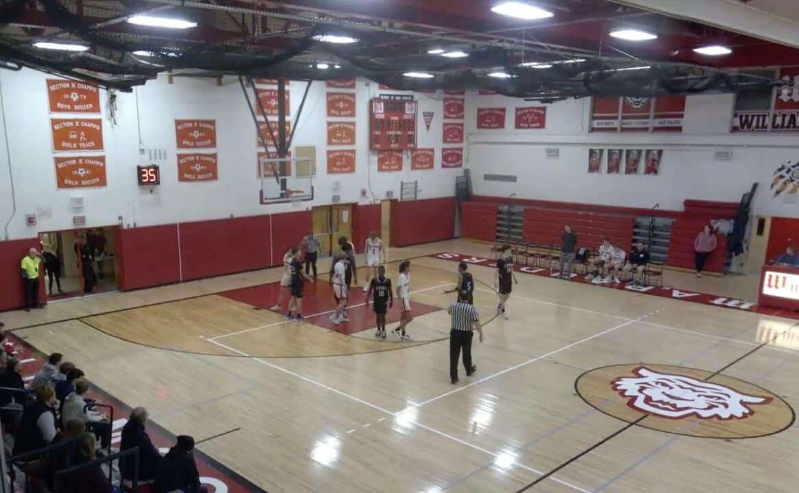 HS BASKETBALL REPORT: HAC’s Cadence Brecker drops 42, sets program record; Lyons boys win ninth straight