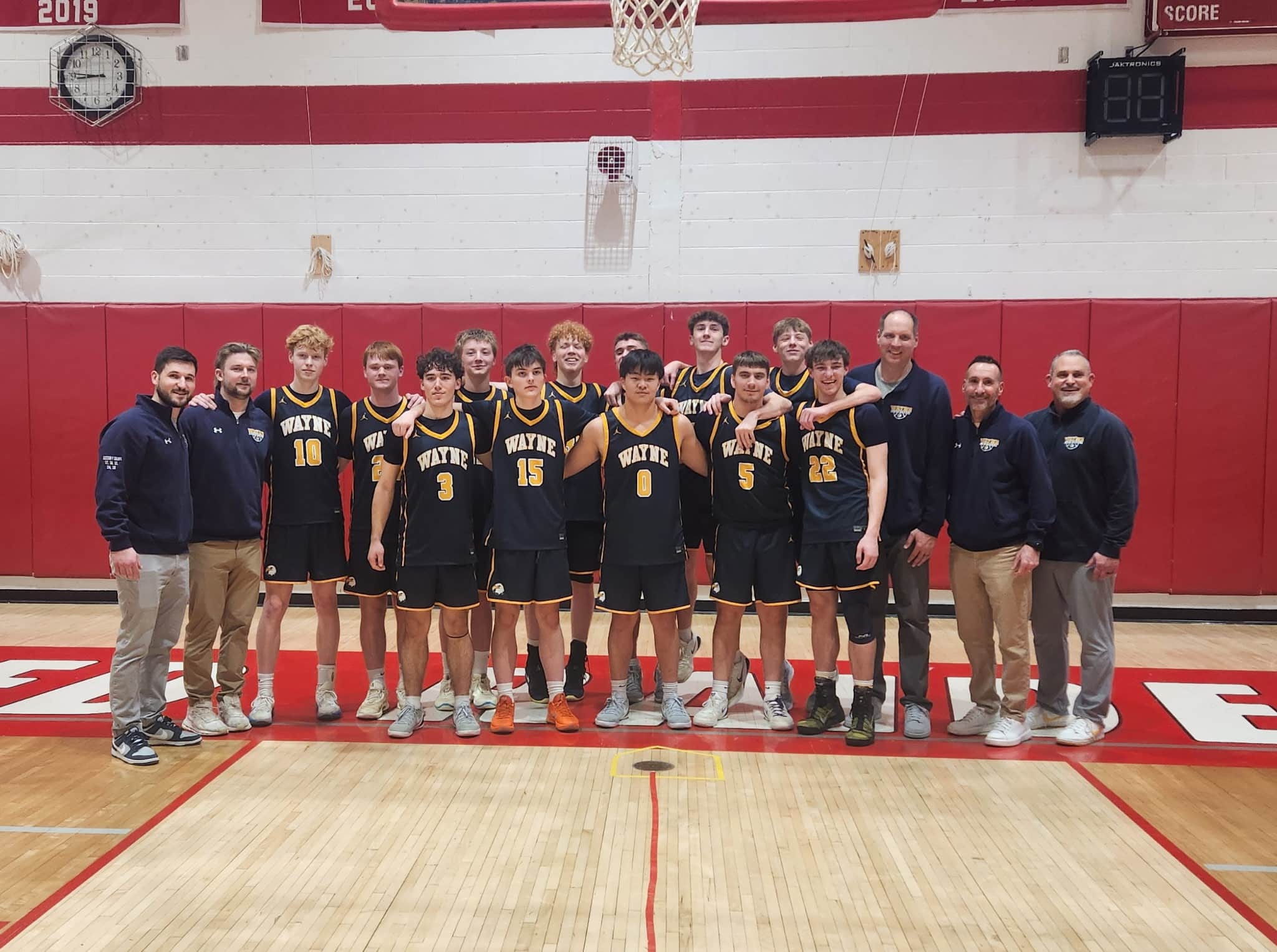 HS BASKETBALL REPORT: Wayne, Geneva boys finish as Finger Lakes East co-champions; Lyons boys capture Wayne County title