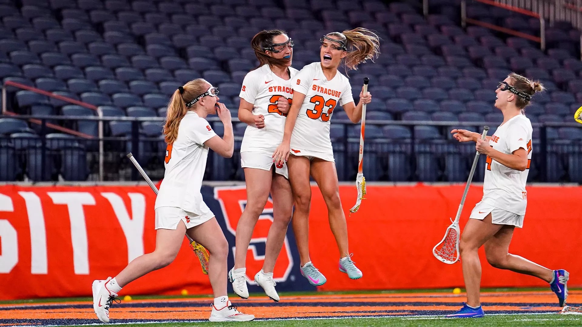 Syracuse women's lacrosse tops No. 13 Loyola for first win